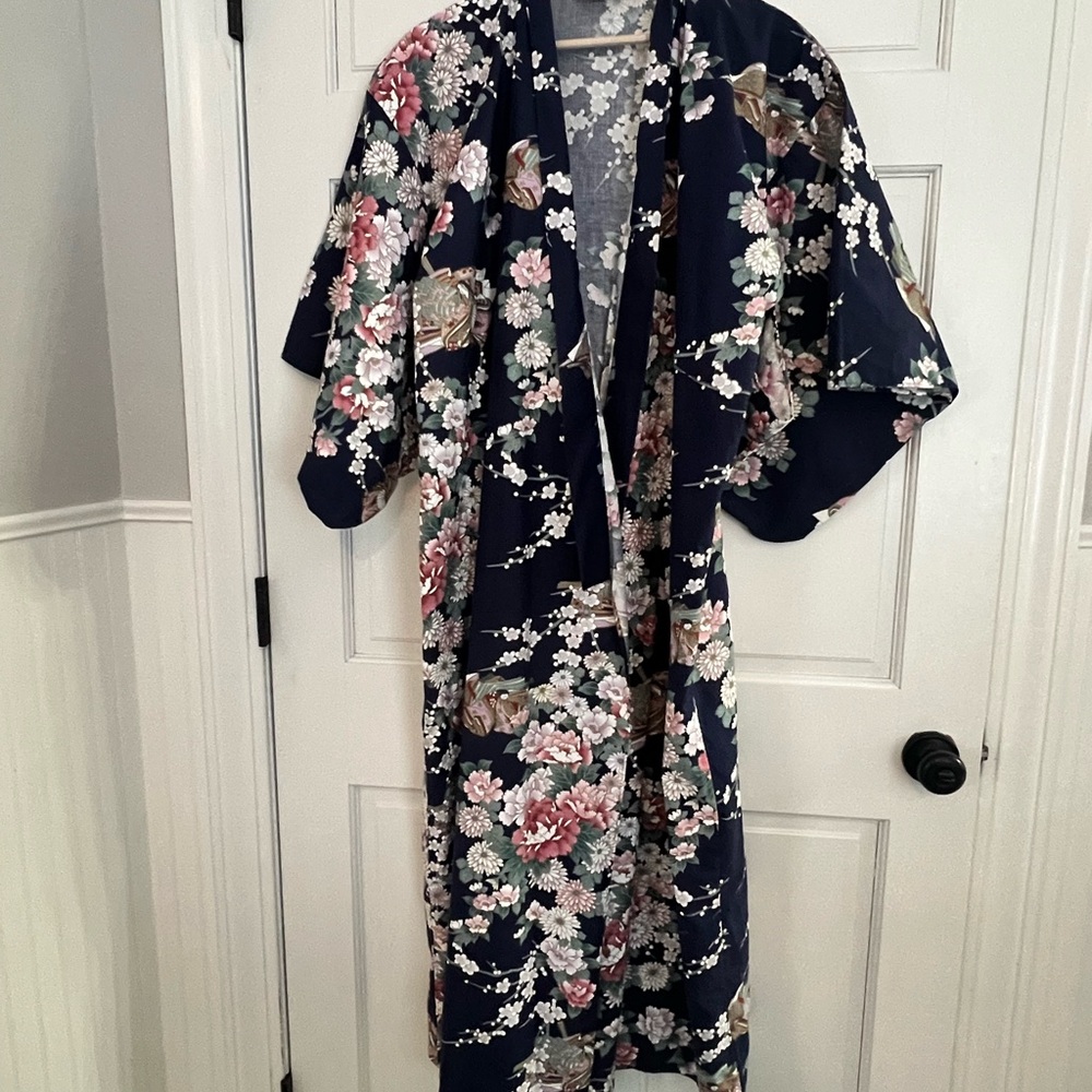 Floral Japanese Yukata Robe